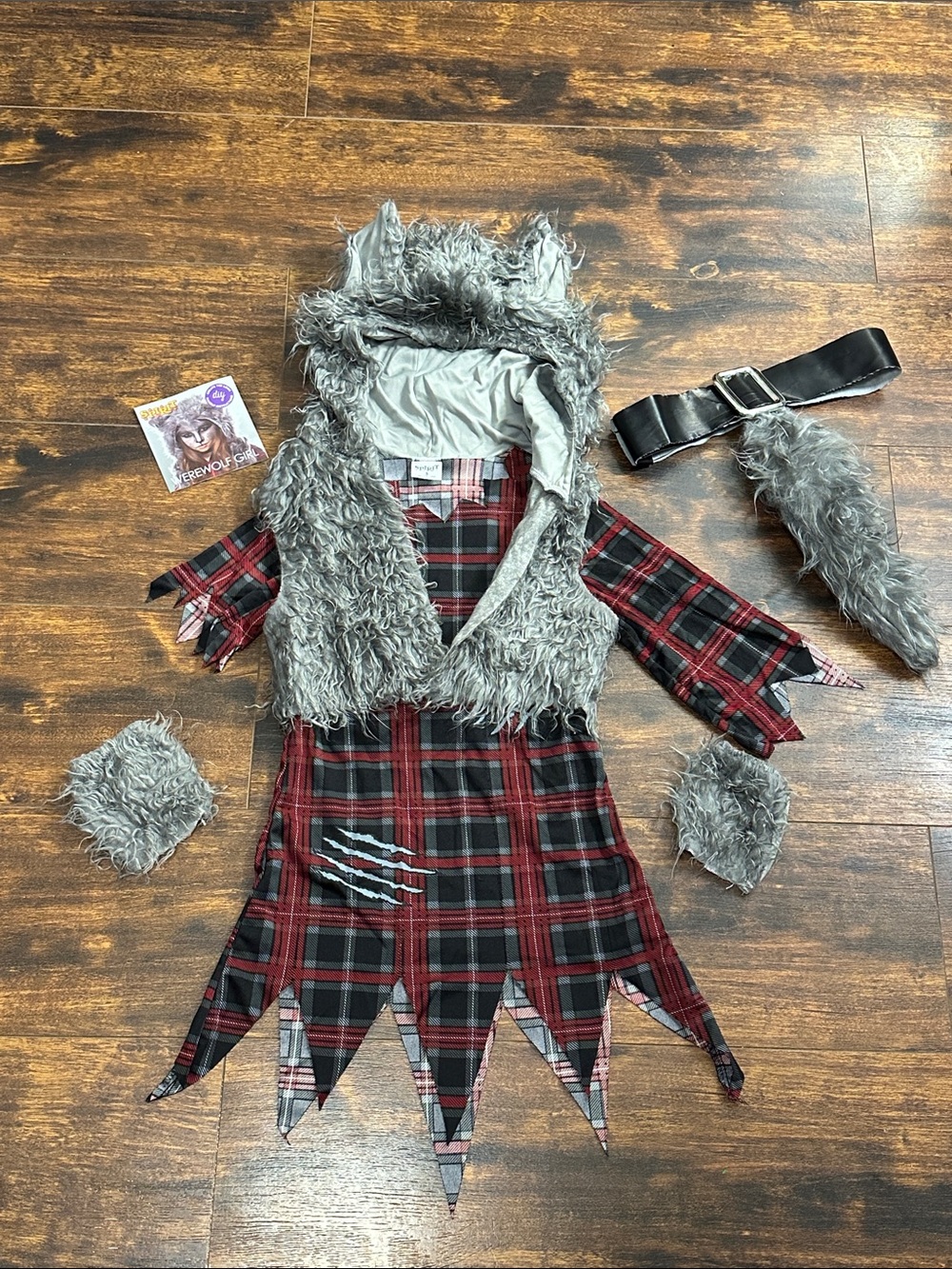 🐺Spirit Halloween Werewolf Girl Costume Child Small 6–8 Complete Set🎃
